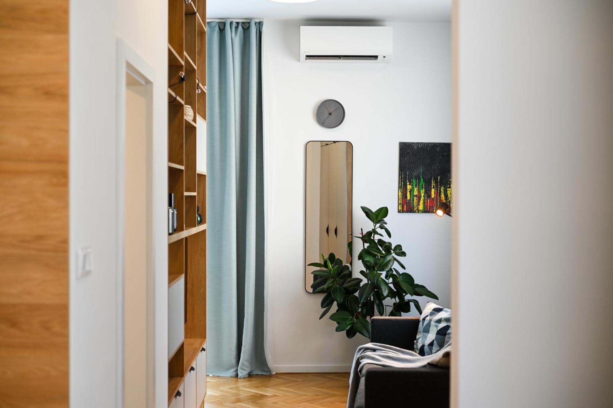 City Center Studio - Comfy & Modern Bratislava Extérieur photo